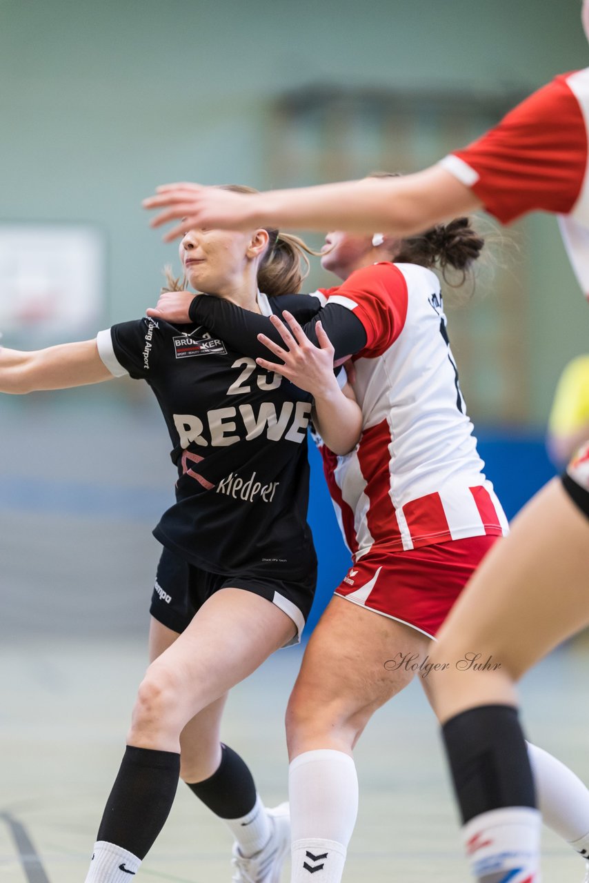 Bild 106 - wBJ SV Henstedt Ulzburg - Bramstedter TS : Ergebnis: 27:15